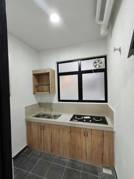 Pangsapuri untuk Disewa di Residensi Max - Kiki Yap - Kitchen - PropertyGuru.com.my