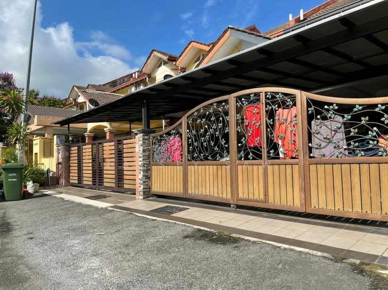 2-storey Terraced House for Sale in Bandar Tun Hussein Onn (Cheras) - Jassey Saw - Exterior - PropertyGuru.com.my