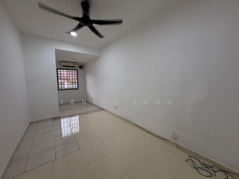 2-storey Terraced House for Sale in Taman Nusa Indah (Iskandar Puteri (Nusajaya)) - Janlly Jong - Interior - PropertyGuru.com.my