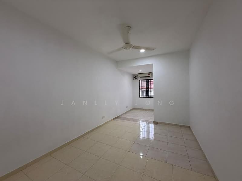 2-storey Terraced House for Sale in Taman Nusa Indah (Iskandar Puteri (Nusajaya)) - Janlly Jong - Interior - PropertyGuru.com.my