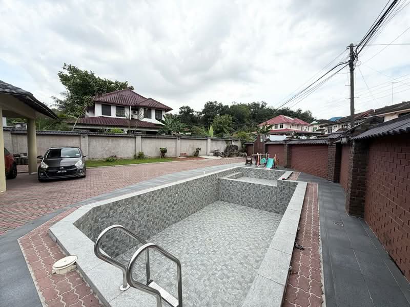 Bungalow for Sale in Taman Bukit Kempas (Tampoi) - Chuan Liang - Exterior - PropertyGuru.com.my