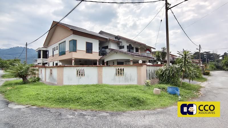 Semi-Detached House for Sale in Sungai Siput (Perak) - Chris Chin - Exterior - PropertyGuru.com.my