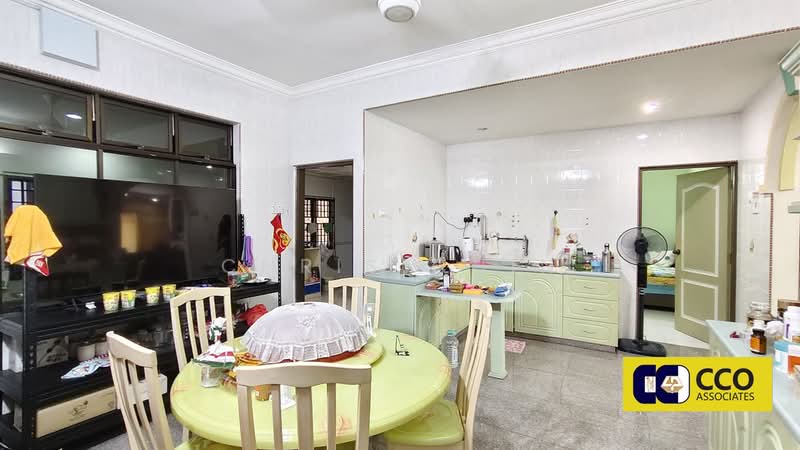 Semi-Detached House for Sale in Sungai Siput (Perak) - Chris Chin - Kitchen - PropertyGuru.com.my