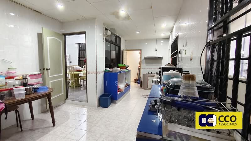 Semi-Detached House for Sale in Sungai Siput (Perak) - Chris Chin - Kitchen - PropertyGuru.com.my