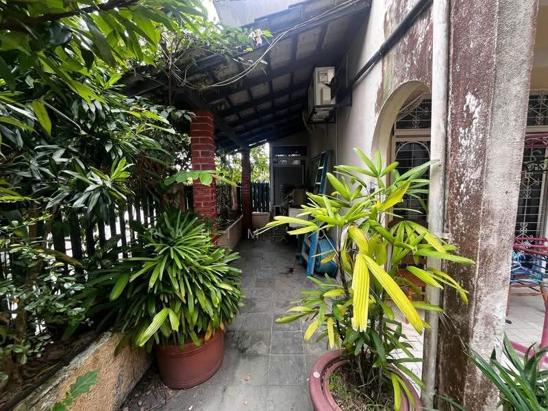 Rumah Teres 3-Tingkat untuk Dijual di Ampang Jaya (Ampang) - Ibrahim Iderus - Exterior - PropertyGuru.com.my