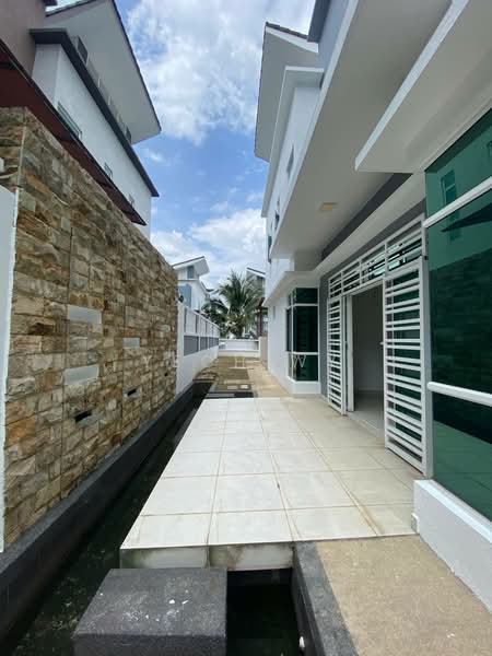 Rumah Banglo untuk Dijual di Seksyen U10 (Shah Alam) - Yeoh WY - Exterior - PropertyGuru.com.my