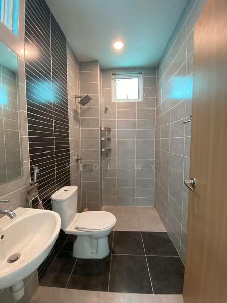 Rumah Banglo untuk Dijual di Seksyen U10 (Shah Alam) - Yeoh WY - Bathroom - PropertyGuru.com.my