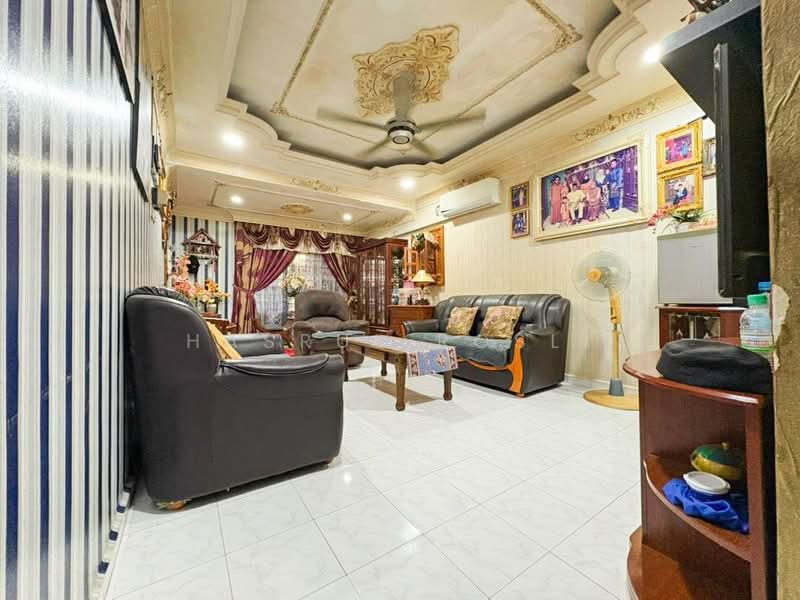 Rumah Teres 1-Tingkat untuk Dijual di Jitra (Kedah) - Hasrul Rosli - Living Room - PropertyGuru.com.my