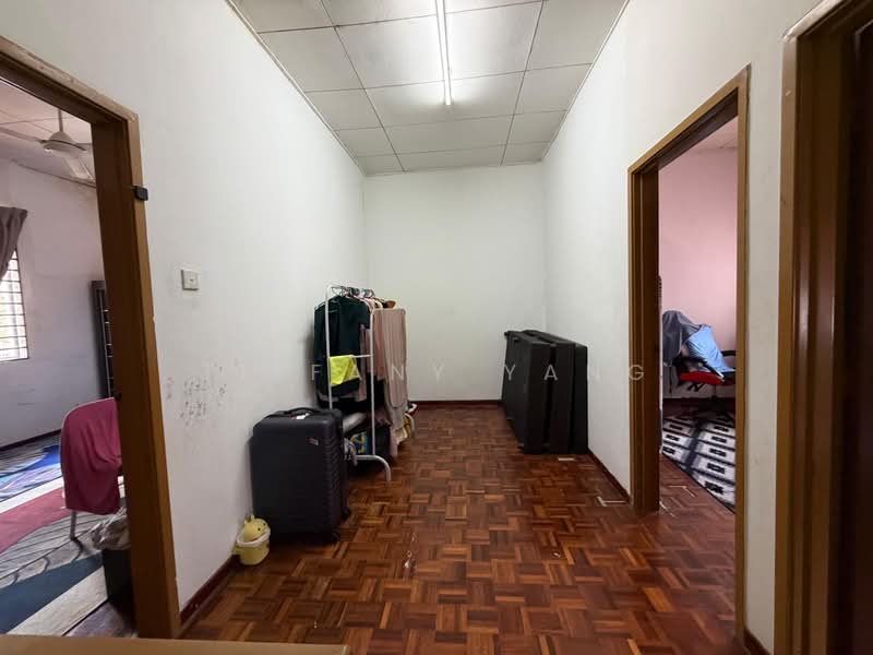 Rumah Teres 2-Tingkat untuk Dijual di Rawang (Selangor) - Tiffany Yang - Upstair Living Hall - PropertyGuru.com.my