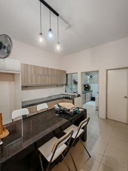 2-storey Terraced House for Rent in Setia Alam (Selangor) - Veni Foo Yoke Fuang - Kitchen - PropertyGuru.com.my