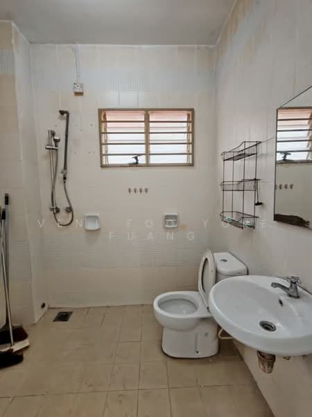 2-storey Terraced House for Rent in Setia Alam (Selangor) - Veni Foo Yoke Fuang - Bathroom - PropertyGuru.com.my