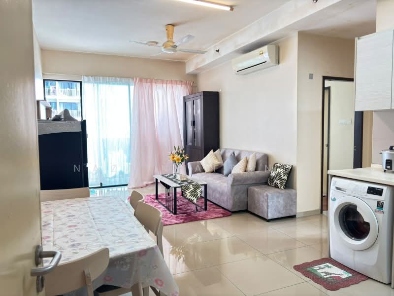 Rumah Bandar untuk Disewa di I-City (Shah Alam) - Nazrin Affendy - Living Room - PropertyGuru.com.my