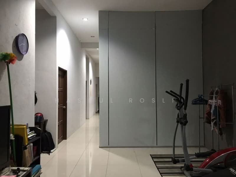 Rumah Berkembar untuk Dijual di Kulim (Kedah) - Hasrul Rosli - Corridor - PropertyGuru.com.my