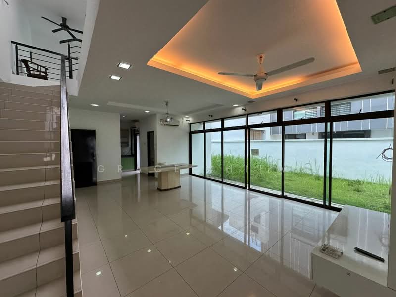 Cluster House for Rent in Taman Adda Heights (Tebrau) - Grace Chiew - Living Room - PropertyGuru.com.my