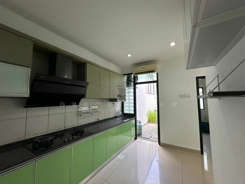Cluster House for Rent in Taman Adda Heights (Tebrau) - Grace Chiew - Kitchen - PropertyGuru.com.my