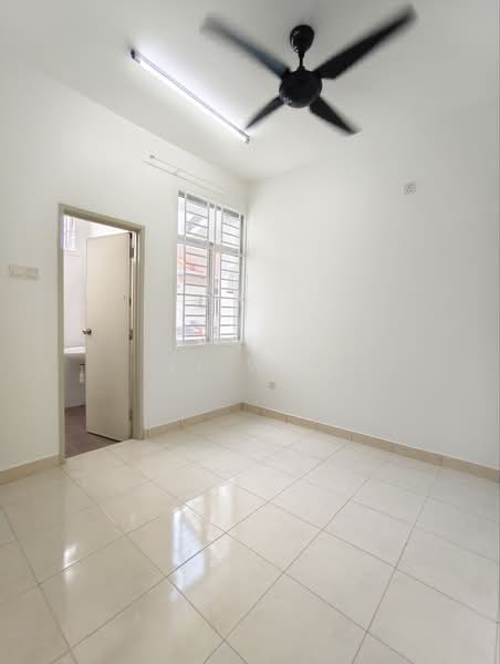 Rumah Teres 2-Tingkat untuk Disewa di Mutiara Rini (Skudai) - Li Wei - PropertyGuru.com.my