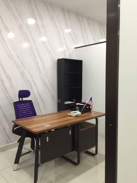 Office for Sale in Kampung Berembang (Ampang) - Zach Seng - Study - PropertyGuru.com.my
