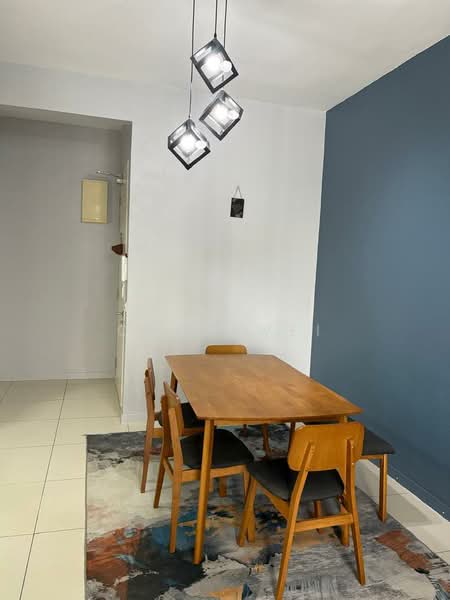 Servis Apartment untuk Disewa di Lexa Residence @ The Quartz WM - Chun Wei - Dining Room - PropertyGuru.com.my