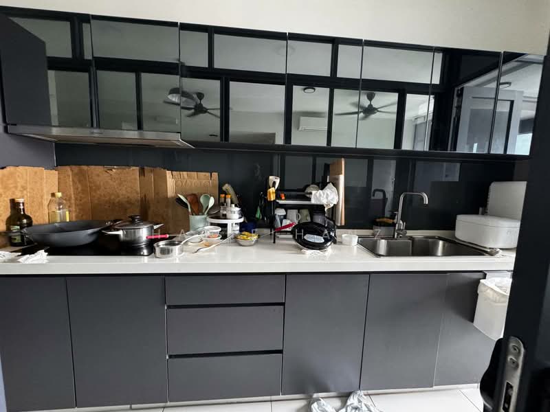 Condominium for Sale at Bennington Residences @ SkyArena - Hanif Hanz - Kitchen - PropertyGuru.com.my