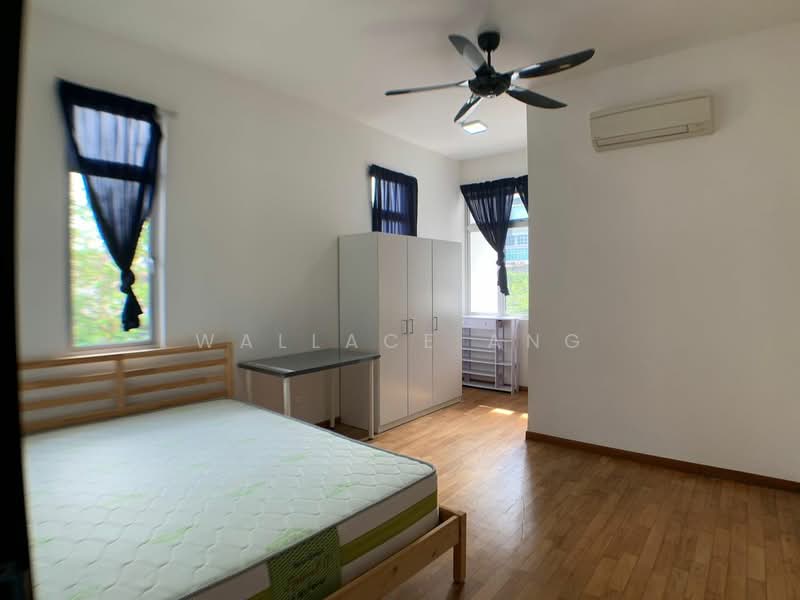 Rumah Teres 2-Tingkat untuk Dijual di Taman Molek (Johor Bahru) - Wallace Ang - Bedroom - PropertyGuru.com.my