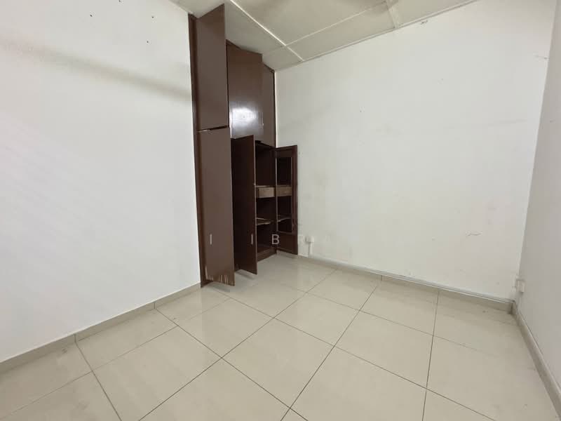 1-storey Terraced House for Sale in SS 3, Taman Universiti (Petaling Jaya) - Azli Ibrahim - Interior - PropertyGuru.com.my