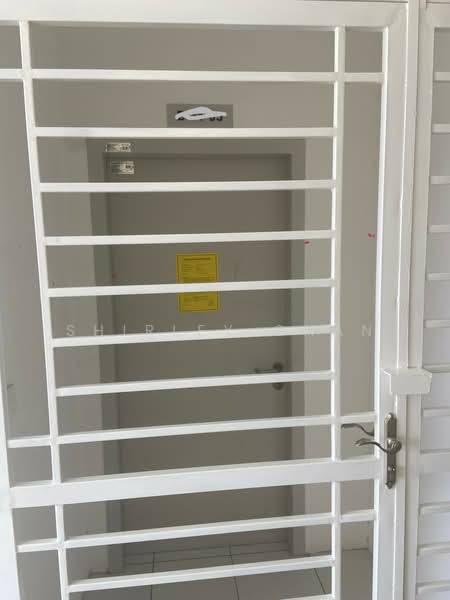 Condominium for Rent at Residensi Sateria - Shirley Chan - Corridor - PropertyGuru.com.my