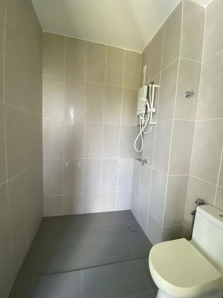 Rumah Teres 2-Tingkat untuk Disewa di Elmina (Shah Alam) - Yeoh WY - Bathroom - PropertyGuru.com.my