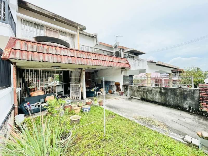 2-storey Terraced House for Sale in Taman Connaught (Cheras) - Hanif Hanz - Exterior - PropertyGuru.com.my
