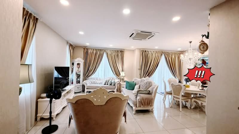 Cluster House for Sale in Taman Gaya (Ulu Tiram) - Samuel Lee - Living Room - PropertyGuru.com.my