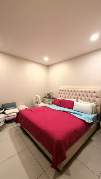 Cluster House for Sale in Taman Gaya (Ulu Tiram) - Samuel Lee - Bedroom - PropertyGuru.com.my