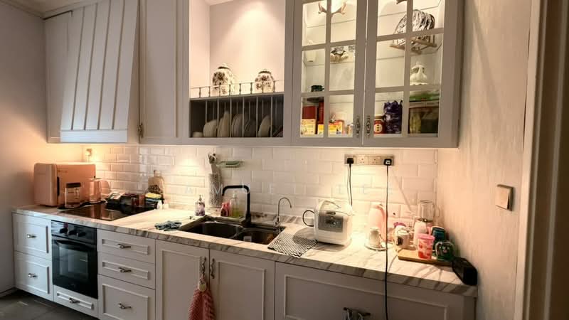 Cluster House for Sale in Taman Gaya (Ulu Tiram) - Samuel Lee - Kitchen - PropertyGuru.com.my