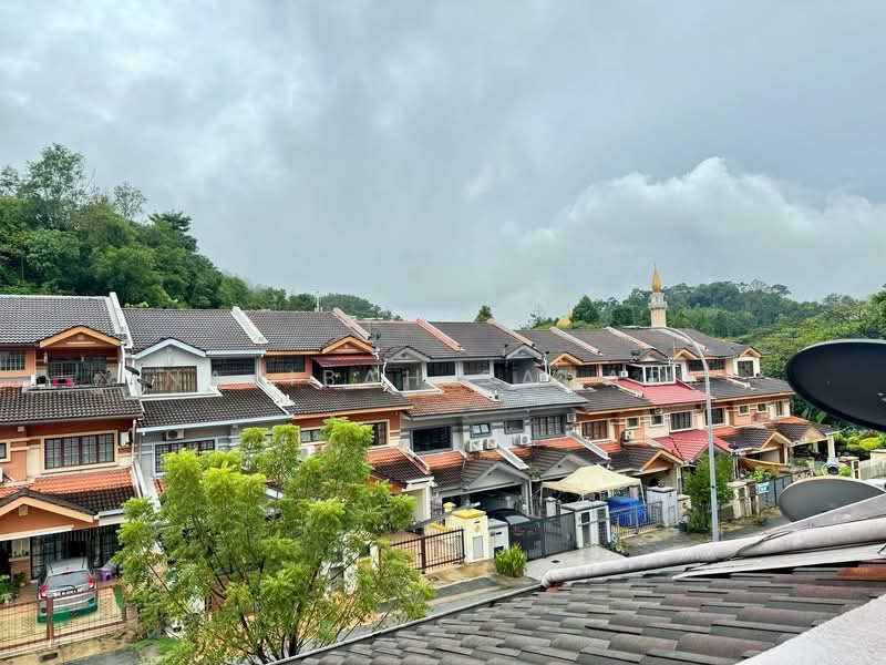 Rumah Teres 2.5-Tingkat untuk Dijual di Ampang Jaya (Ampang) - Najibah Sahari - PropertyGuru.com.my
