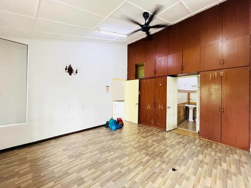 2-storey Terraced House for Sale in Taman Tun Dr Ismail (Kuala Lumpur) - Hanif Hanz - Interior - PropertyGuru.com.my