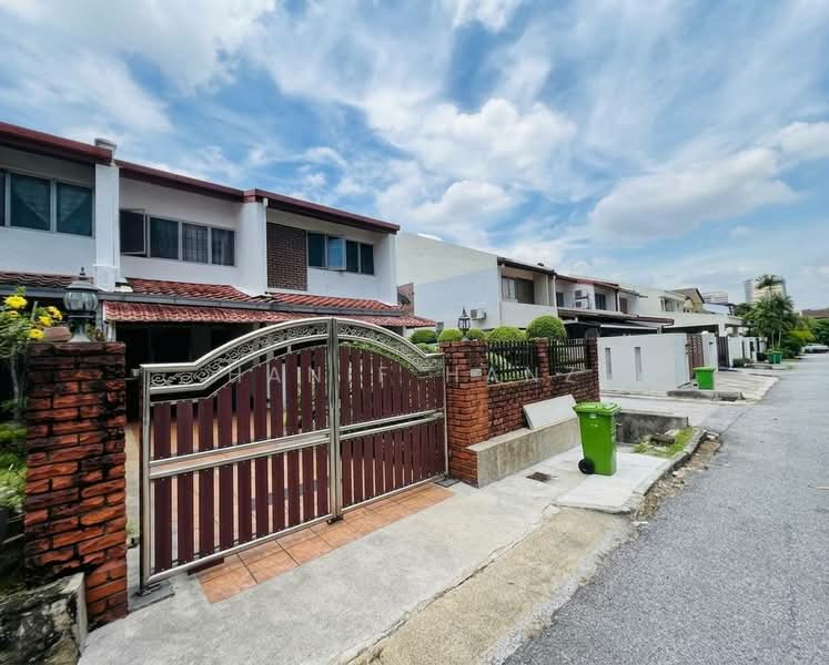 2-storey Terraced House for Sale in Taman Tun Dr Ismail (Kuala Lumpur) - Hanif Hanz - Exterior - PropertyGuru.com.my