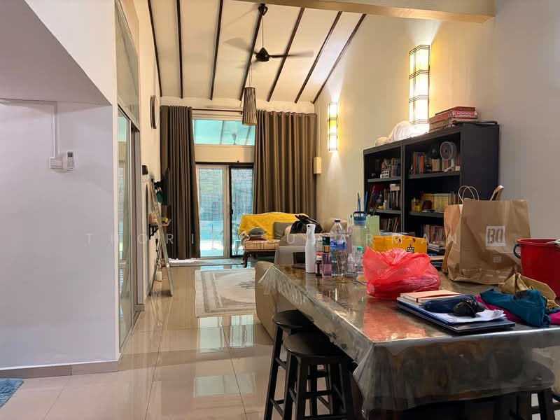 Rumah Teres 1.5 Tingkat untuk Dijual di Taman Tun Dr Ismail (Kuala Lumpur) - Thoriq Suparman - Living Room - PropertyGuru.com.my