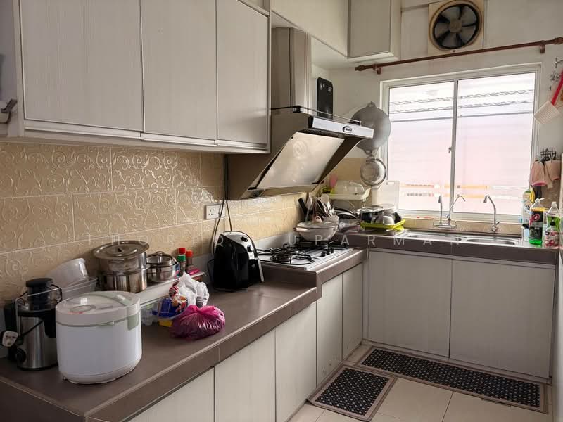 Rumah Teres 1.5 Tingkat untuk Dijual di Taman Tun Dr Ismail (Kuala Lumpur) - Thoriq Suparman - Kitchen - PropertyGuru.com.my