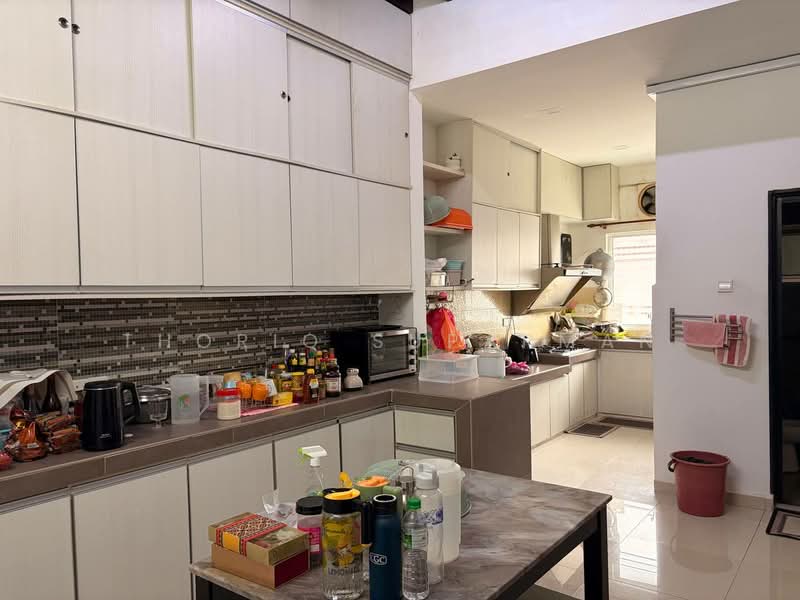 Rumah Teres 1.5 Tingkat untuk Dijual di Taman Tun Dr Ismail (Kuala Lumpur) - Thoriq Suparman - Kitchen - PropertyGuru.com.my
