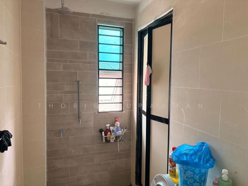 Rumah Teres 1.5 Tingkat untuk Dijual di Taman Tun Dr Ismail (Kuala Lumpur) - Thoriq Suparman - Bathroom - PropertyGuru.com.my