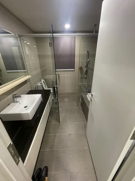 Kondominium untuk Disewa di Iskandar Residences - Alvin Lim - Bathroom - PropertyGuru.com.my
