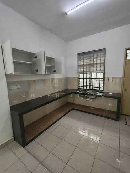 Rumah Teres 2-Tingkat untuk Dijual di Bandar Pulai Jaya (Kulai) - Chuan Liang - Kitchen - PropertyGuru.com.my