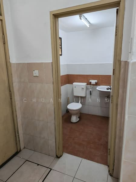 Rumah Teres 2-Tingkat untuk Dijual di Bandar Pulai Jaya (Kulai) - Chuan Liang - Bathroom - PropertyGuru.com.my