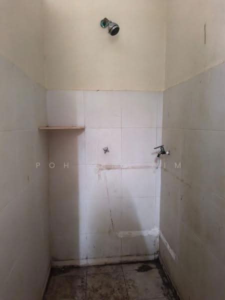 Residential Land for Sale in Butterworth (Penang) - Poh Ling Lim - Bathroom - PropertyGuru.com.my