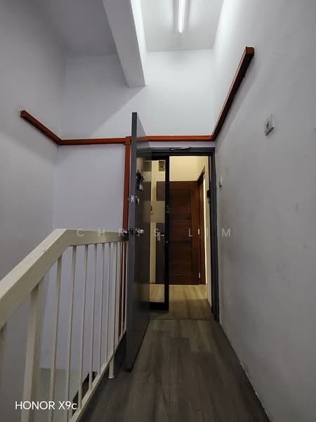 Shop / Office for Rent in Petaling Jaya (Selangor) - Chris Lim - Corridor - PropertyGuru.com.my