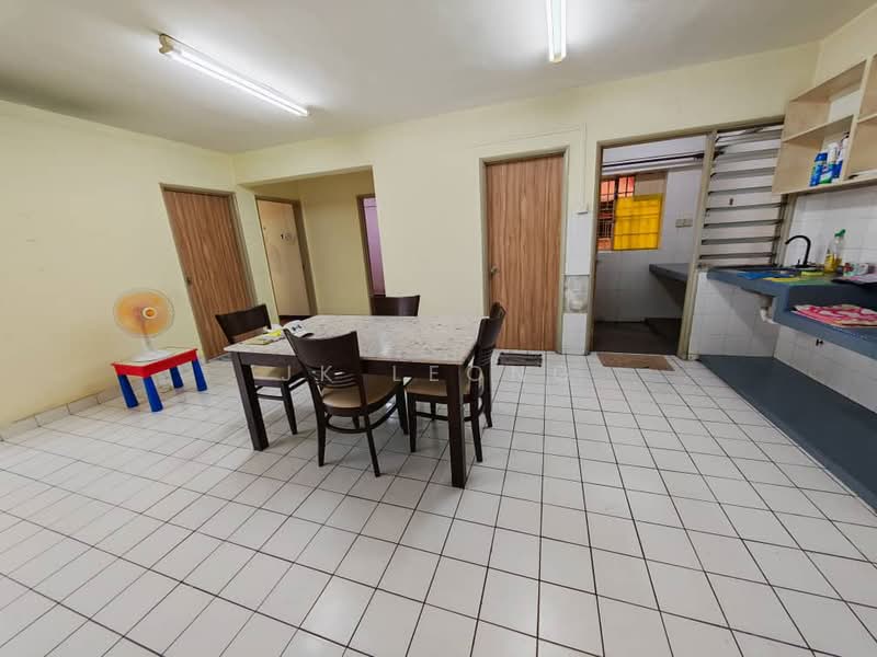 Apartment for Sale at Desa Dua - JK Leong - Dining Room - PropertyGuru.com.my
