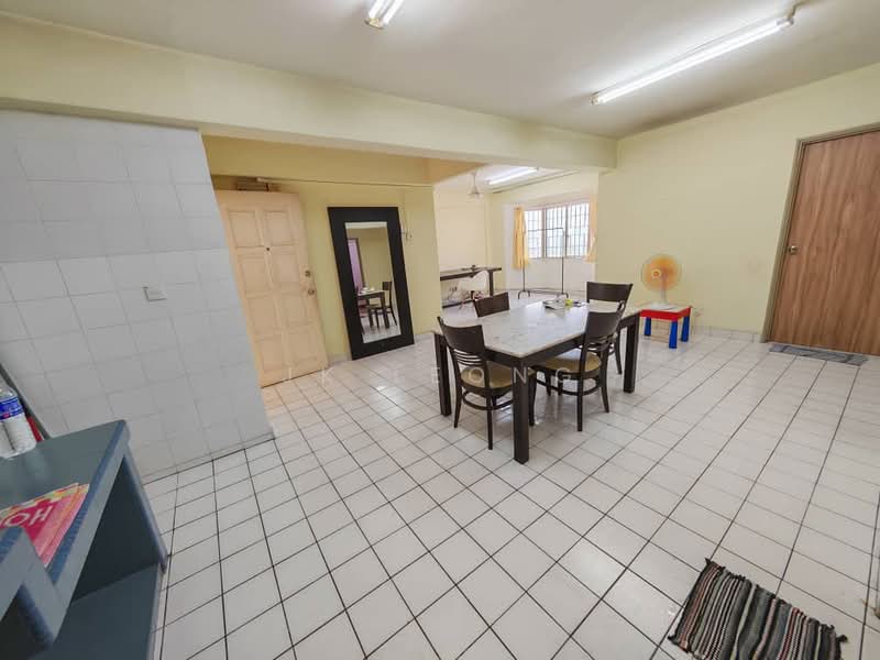 Apartment for Sale at Desa Dua - JK Leong - Dining Room - PropertyGuru.com.my