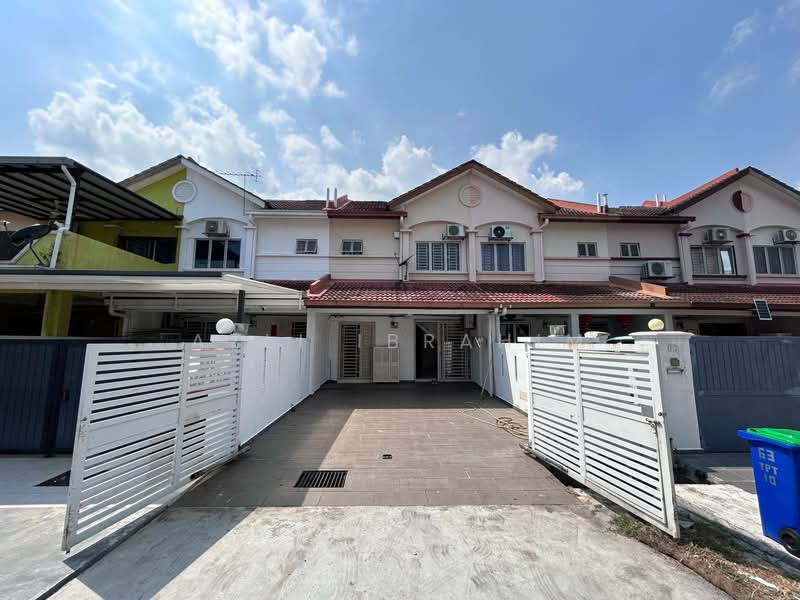 2-storey Terraced House for Sale in TAMAN PUCHONG UTAMA (Puchong) - Azli Ibrahim - Exterior - PropertyGuru.com.my