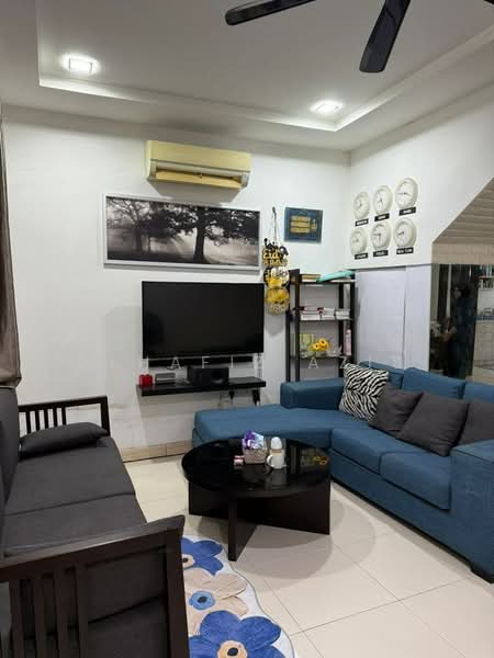 Rumah Teres 2 Tingkat untuk Dijual di Taman Scientex Senai (Senai) - ALHAFIZ AZIS - Living Room - PropertyGuru.com.my