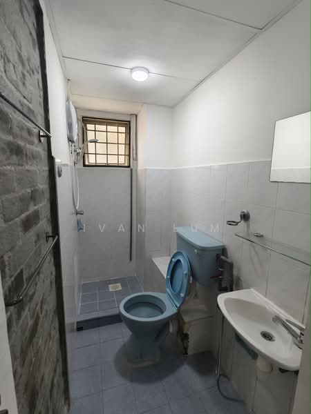 Kondominium untuk Disewa di Danau Idaman - Ivan Lum - Bathroom - PropertyGuru.com.my