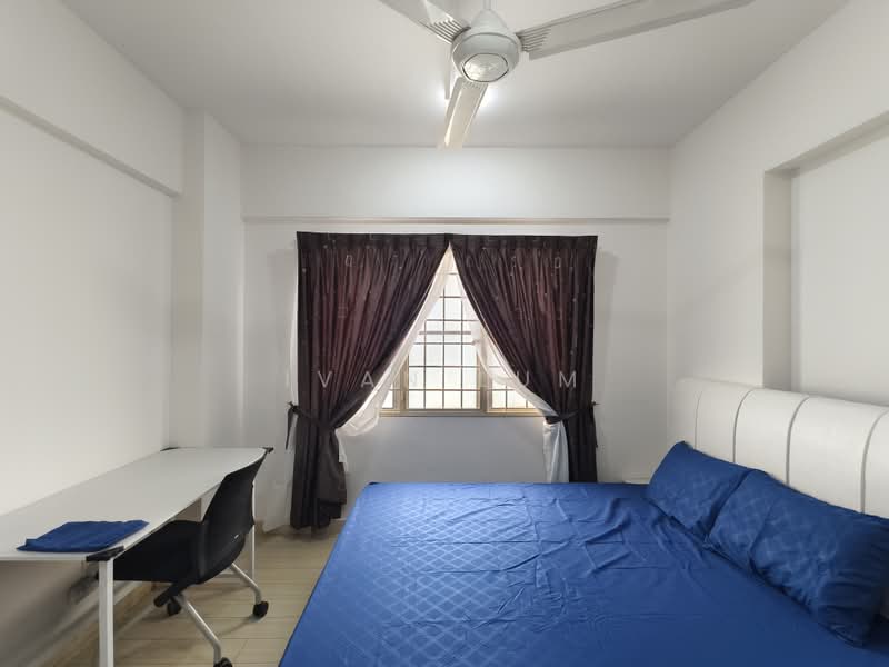 Kondominium untuk Disewa di Danau Idaman - Ivan Lum - Bedroom - PropertyGuru.com.my