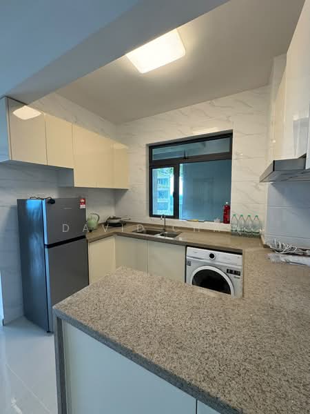 Pangsapuri untuk Dijual di Starview Bay @ Forest City - David Chan - Kitchen - PropertyGuru.com.my